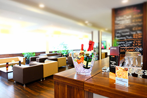 Zwei Bett Zimmer im Motel Plus Nordhausen Zimmer im Motel Plus Berlin